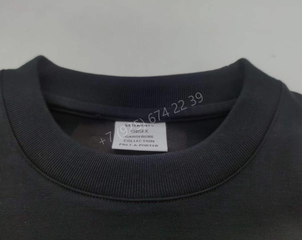Футболка Vetements