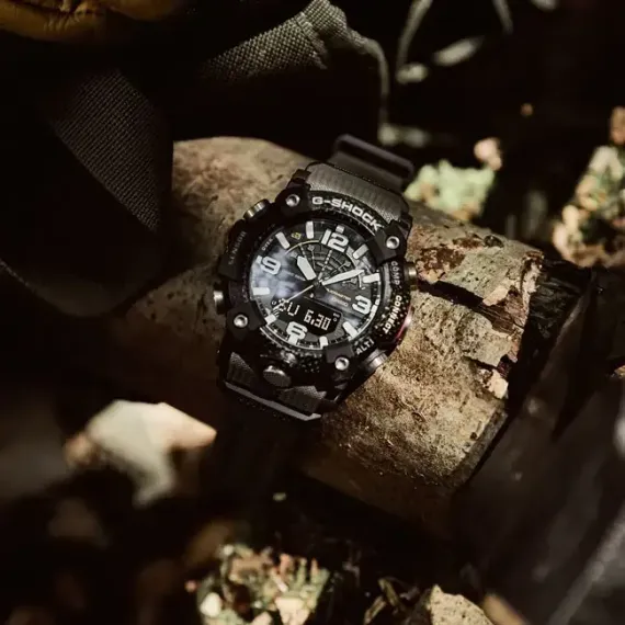 Наручные часы Casio GG-B100-1A3