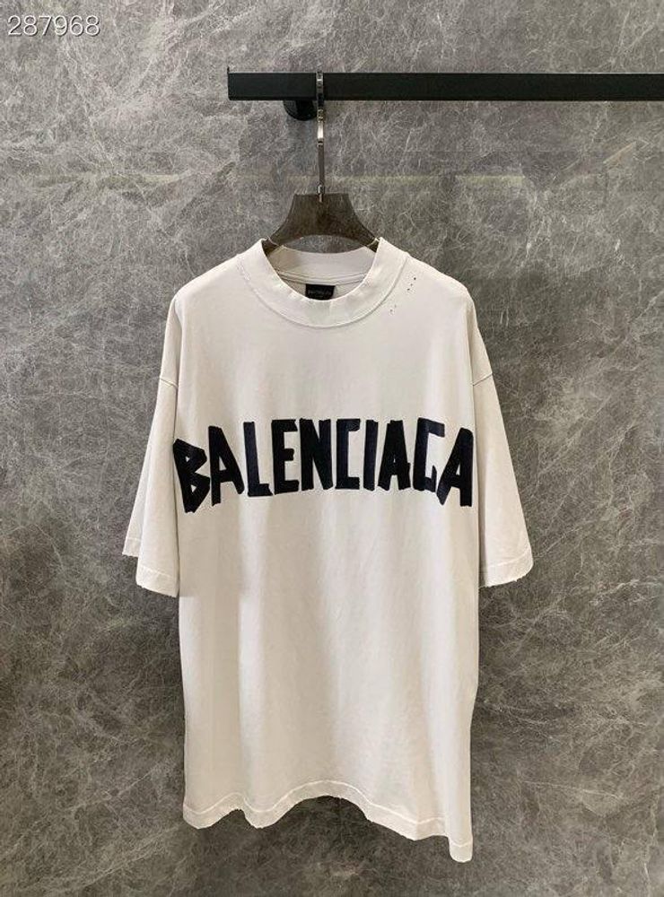 Футболка Balenciaga