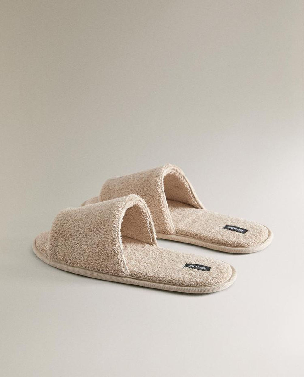 ZARA HOME МАХРОВЫЕ ТАПОЧКИ ДЛЯ ВАННОЙ, БЕЖЕВЫЙ