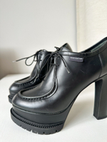 Кожаные туфли Louis Vuitton, 38