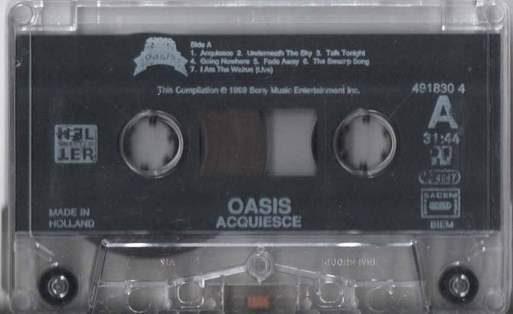 Oasis / The Masterplan (MC)
