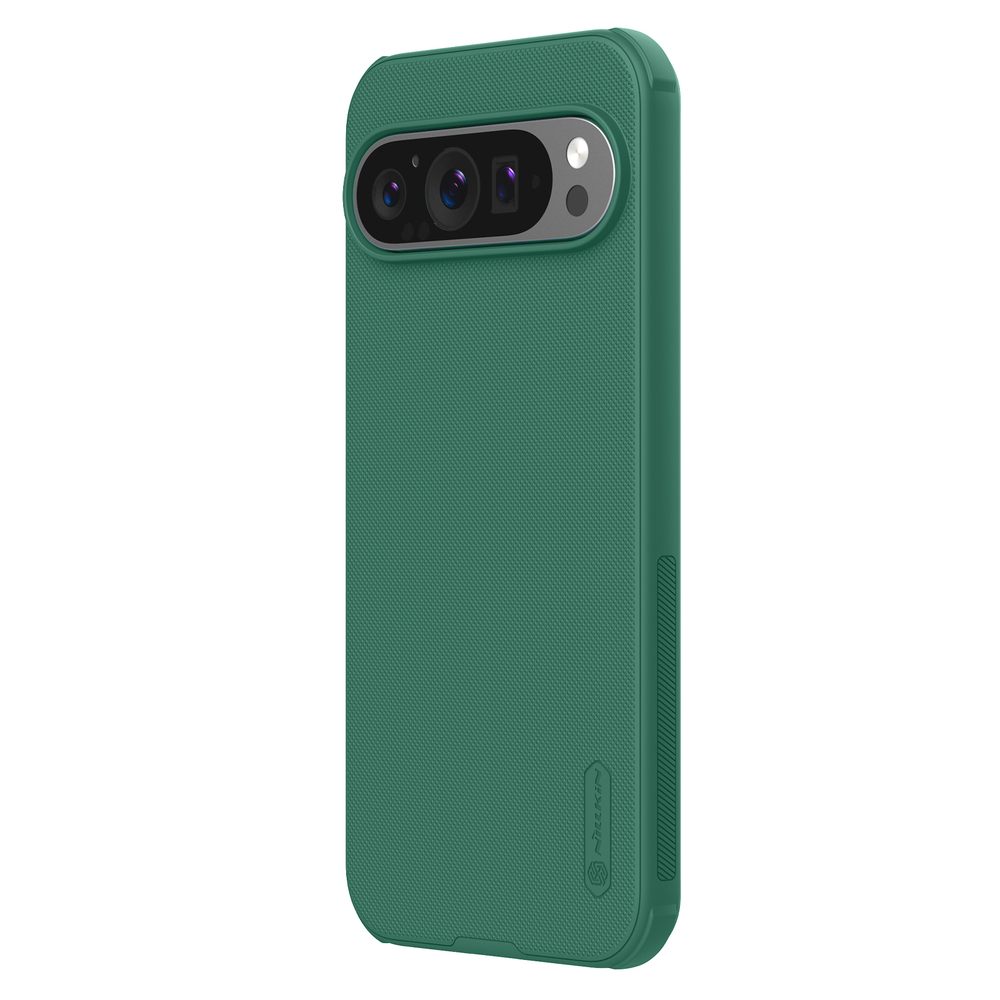 Чехол зеленого цвета (Dark Green) от Nillkin c поддержкой зарядки MagSafe для Google Pixel 9 и 9 Pro, серия Super Frosted Shield Pro Magnetic Case