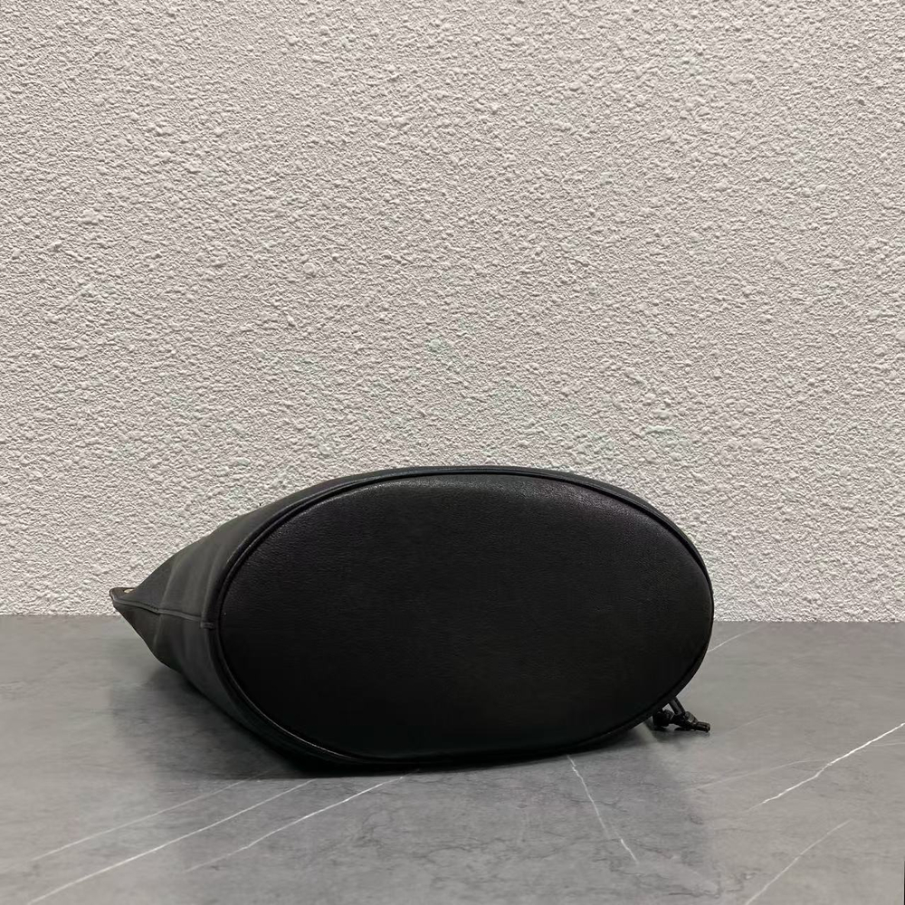 Сумка Celine Soft Triomphe, чёрная — фото 7