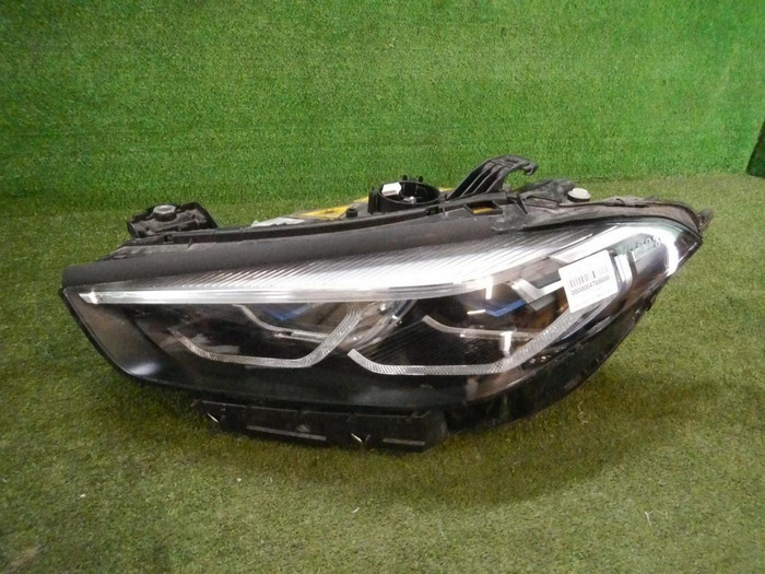 Фара левая BMW 8er G14 G15 G16 (2018-2022) Laser