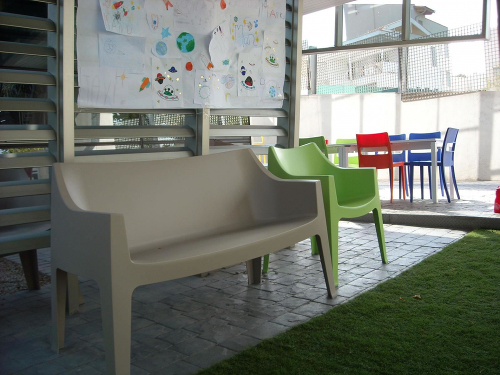 Диван пластиковый Scab Design Coccolona, тортора