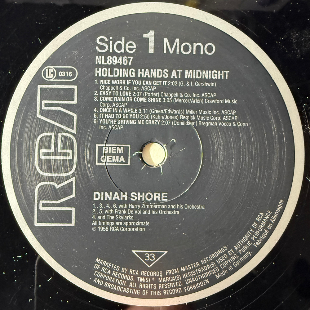 Dinah Shore ‎– Holding Hands At Midnight (Германия 1984г.)