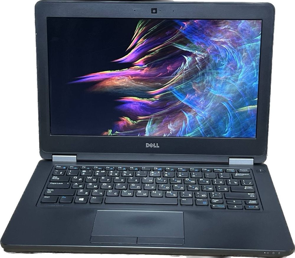 14" Уцененный Ноутбук Dell Latitude E5470 (1366x768, Intel Core i5-6200U, RAM 8ГБ,SSD 256ГБ, Intel HD Graphics 520, Win 10Pro)