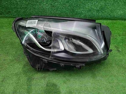 Фара правая Mercedes GLC X253 (2015-2019) LED