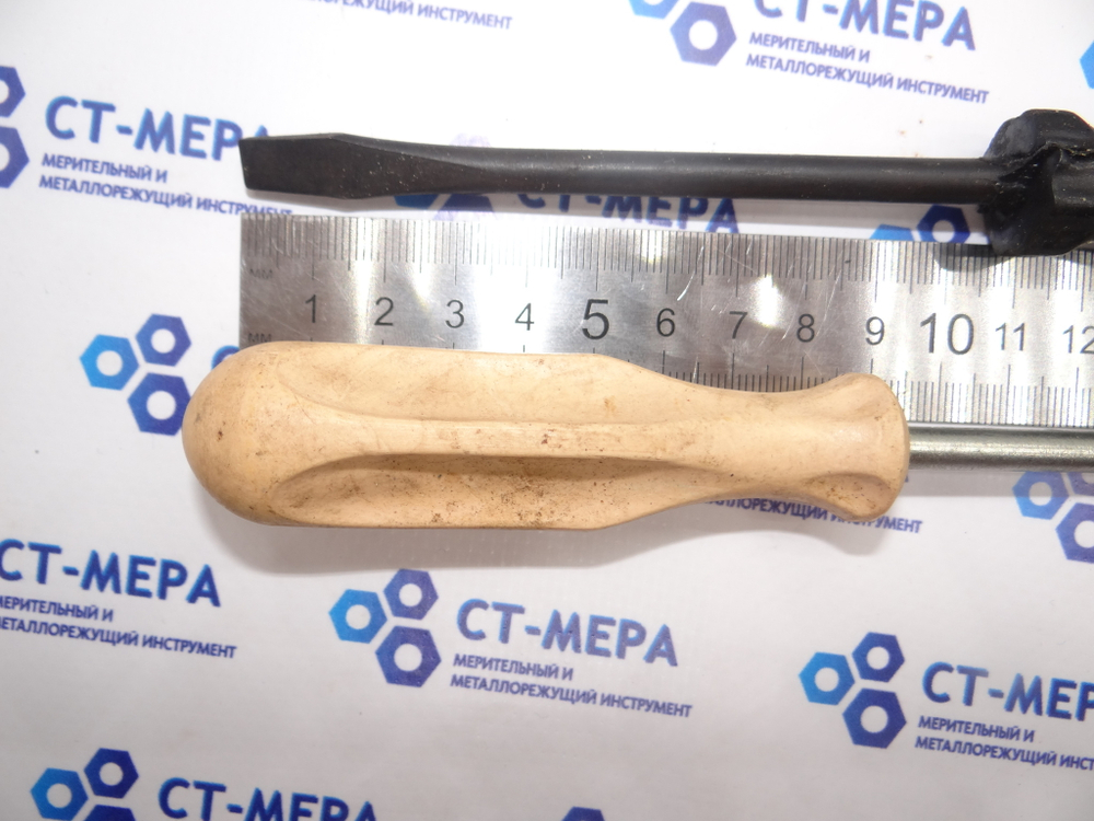 Отвертка шлицевая плоская (минусовая) 190х6.8х1мм (Пластиковая ручка) СССР