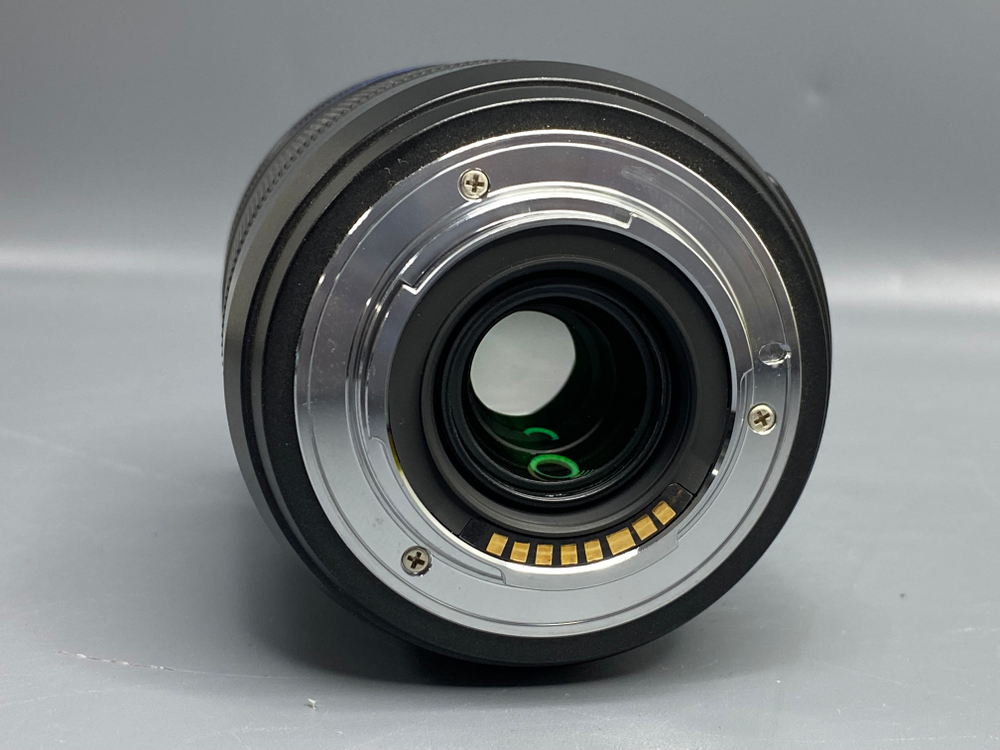 Samsung 18–200mm f/3.5–6.3 ED OIS