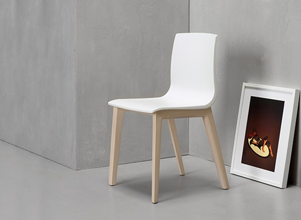 Стул пластиковый Scab Design Smilla Technopolymer, отбеленный бук, лен