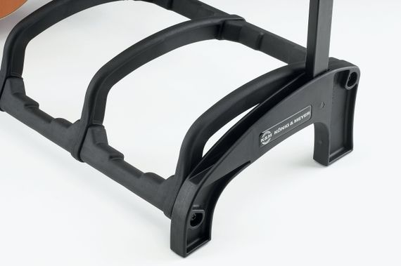 K&M 17515-016-55 Guardian 5 универсальная складная напольная стойка для пяти гитар