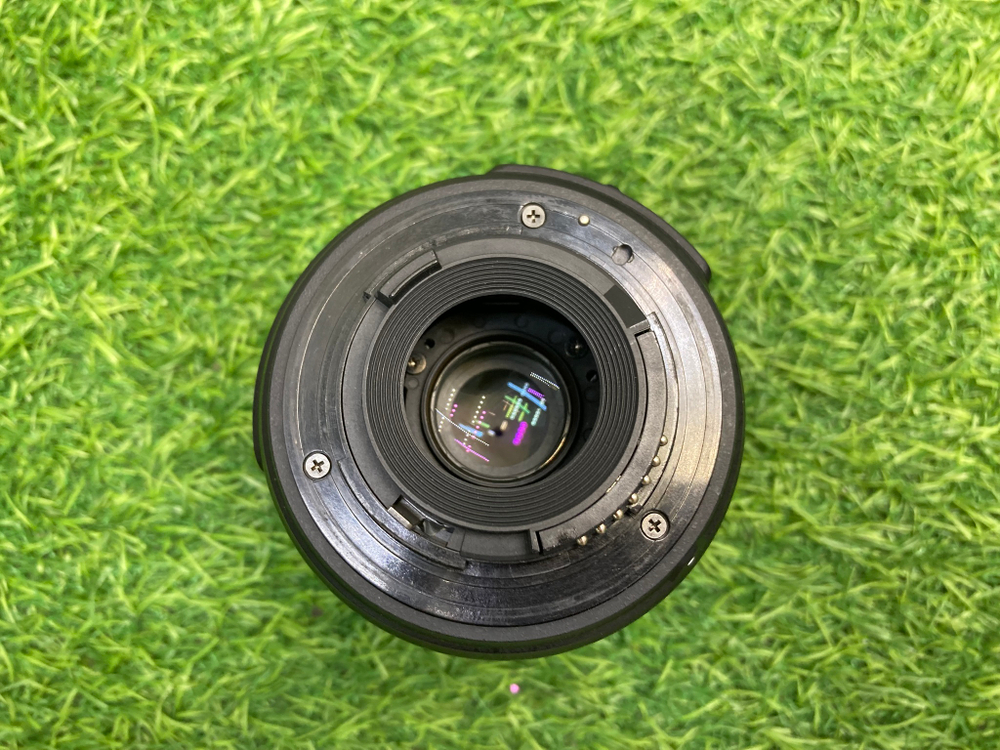 Nikon D5000 Kit 18-55mm 3.5-5.6G VR 11.000 кадров