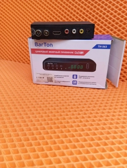 ТВ приставка Barton th-563
