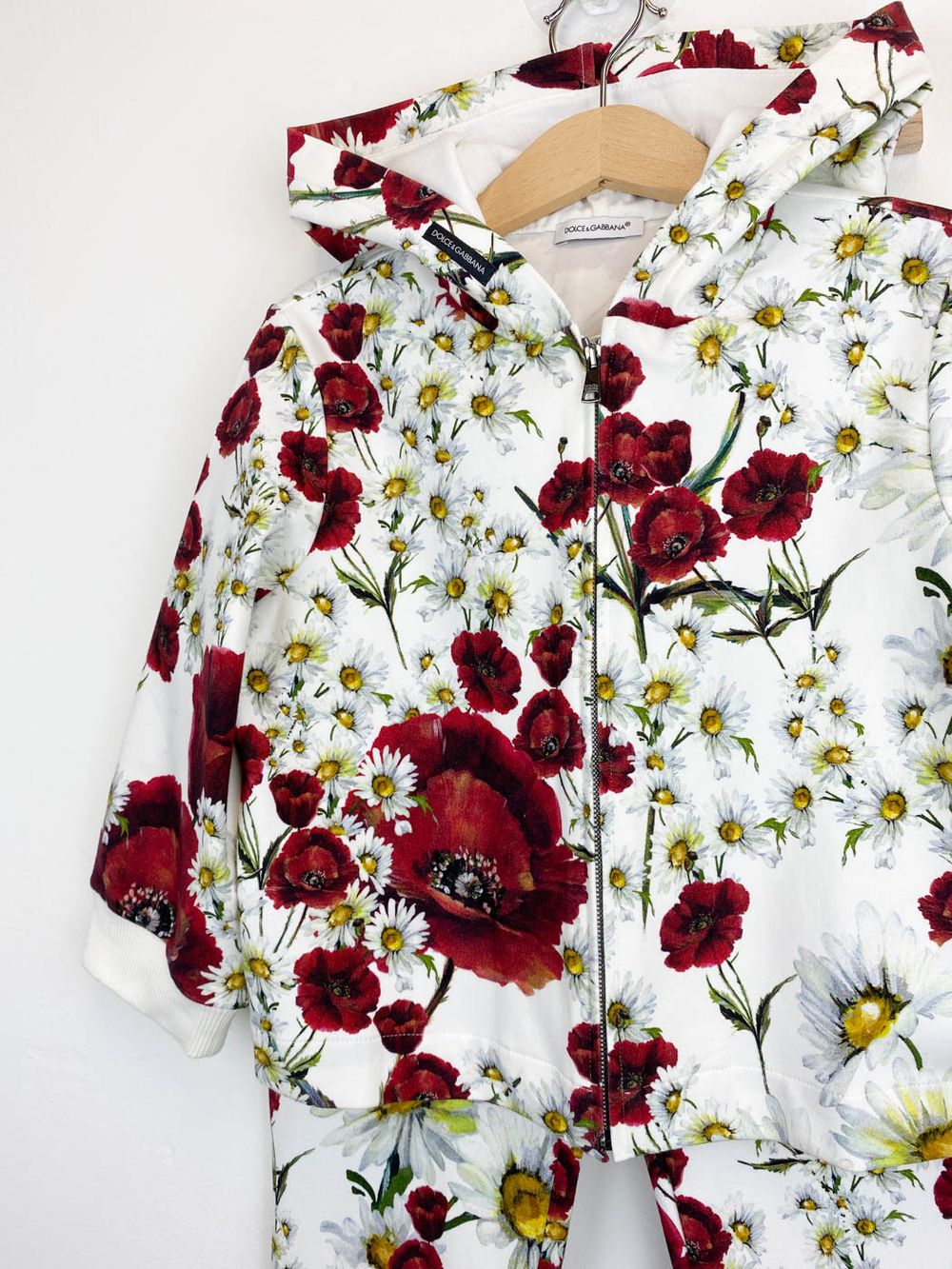 Костюм Dolce&Gabbana