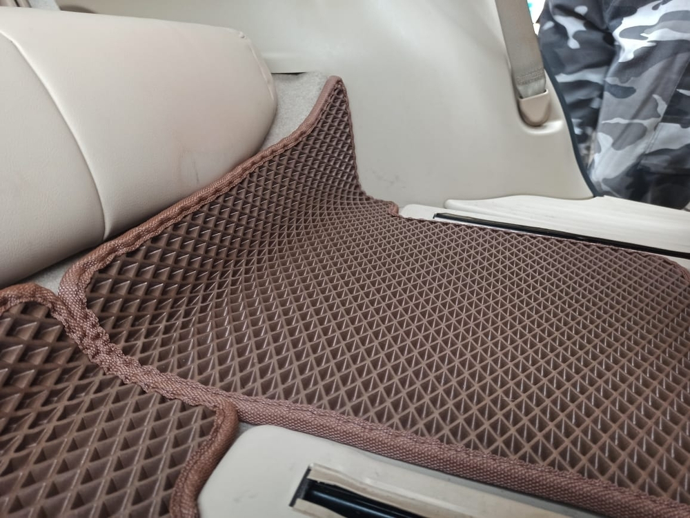 Автоковрики для Nissan Pathfinder, 4 (2012-2021)