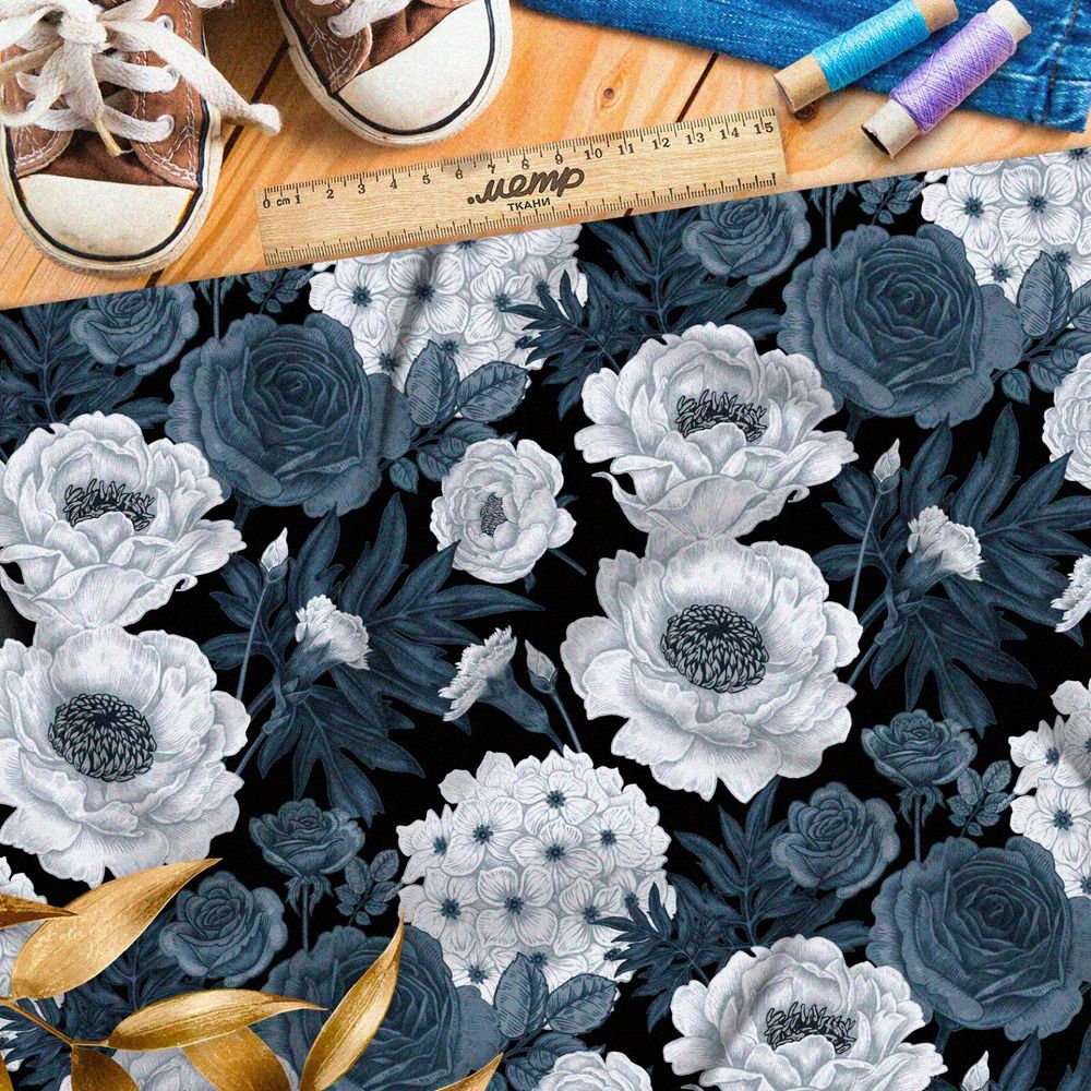 Ткань ниагара густые ненасыщенные цветы на чёрном фоне