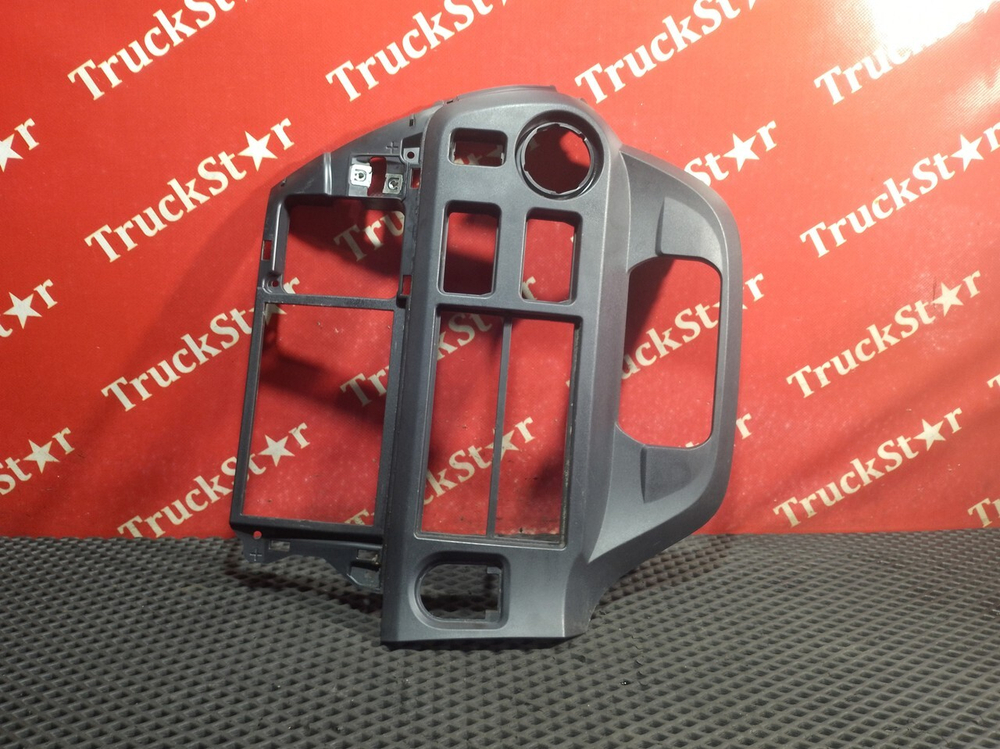 Накладка панели приборов 2018г