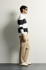 КОМФОРТНЫЕ БРЮКИ ИЗ ВЫСОКОТЕХНОЛОГИЧНОЙ ТКАНИ — ZARA