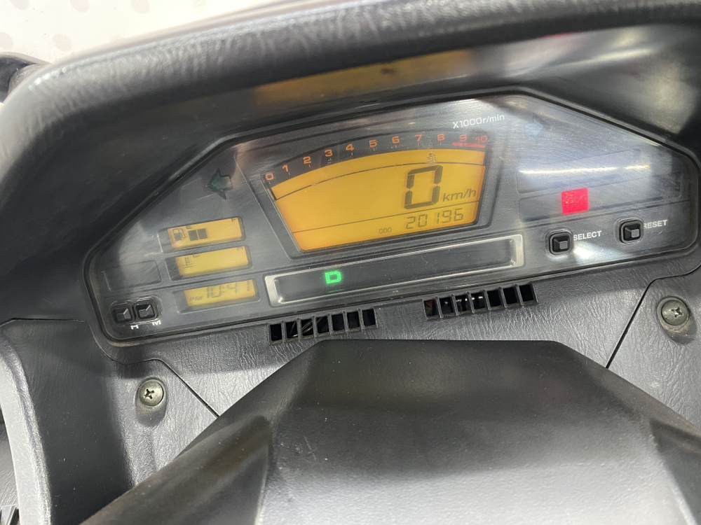 Suzuki Skywave 650 , 2002