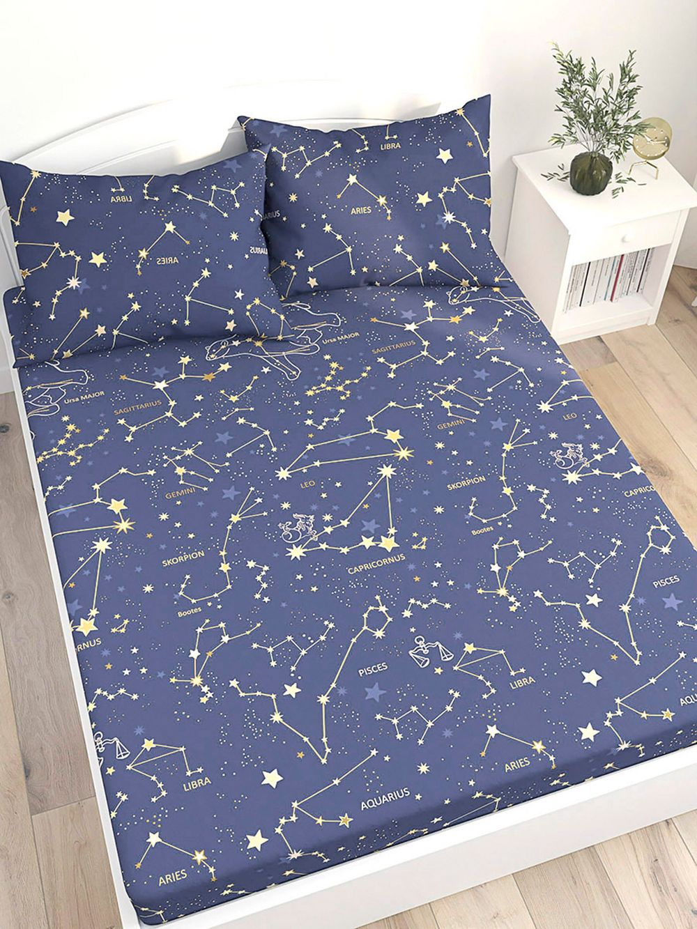 Постельное белье "Constellation" 2-спальный наволочки 50х70 2шт Простынь на резинке 160х200 см Пододеяльник 175х215 см Сказка сатин