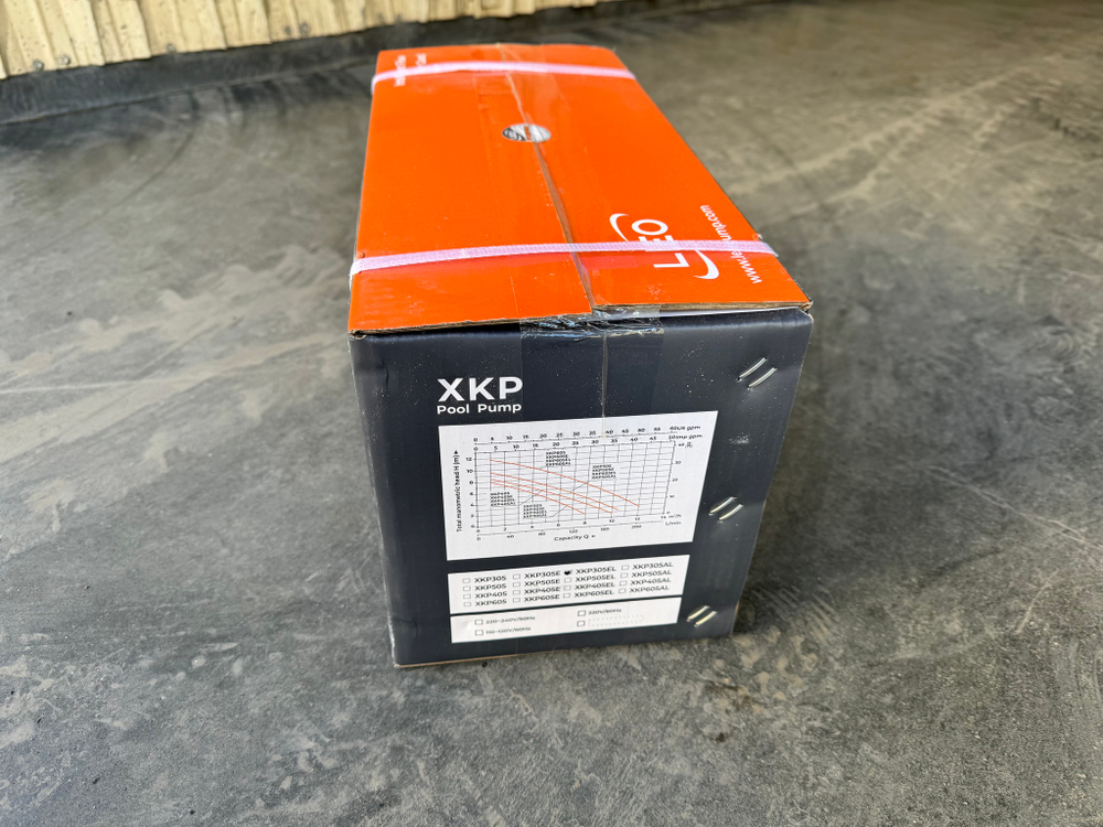 Насос для бассейна LEO модель XKP305EL