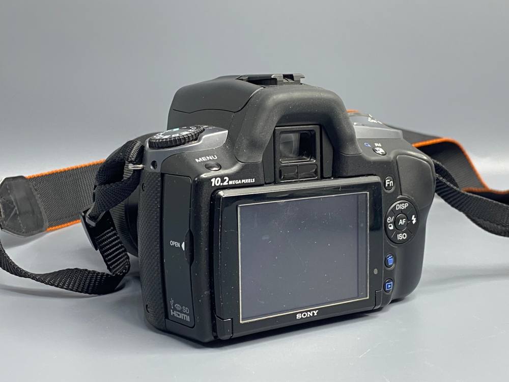 Sony A330 + 18-70 мм