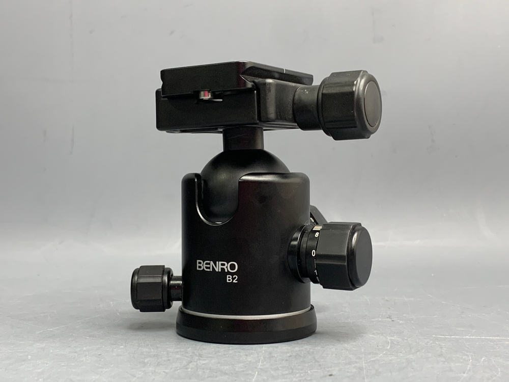 Benro B2