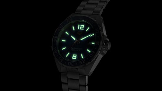 Tag Heuer WAZ1010.BA0842 мужские часы TAG HEUER FORMULA 1 ночью