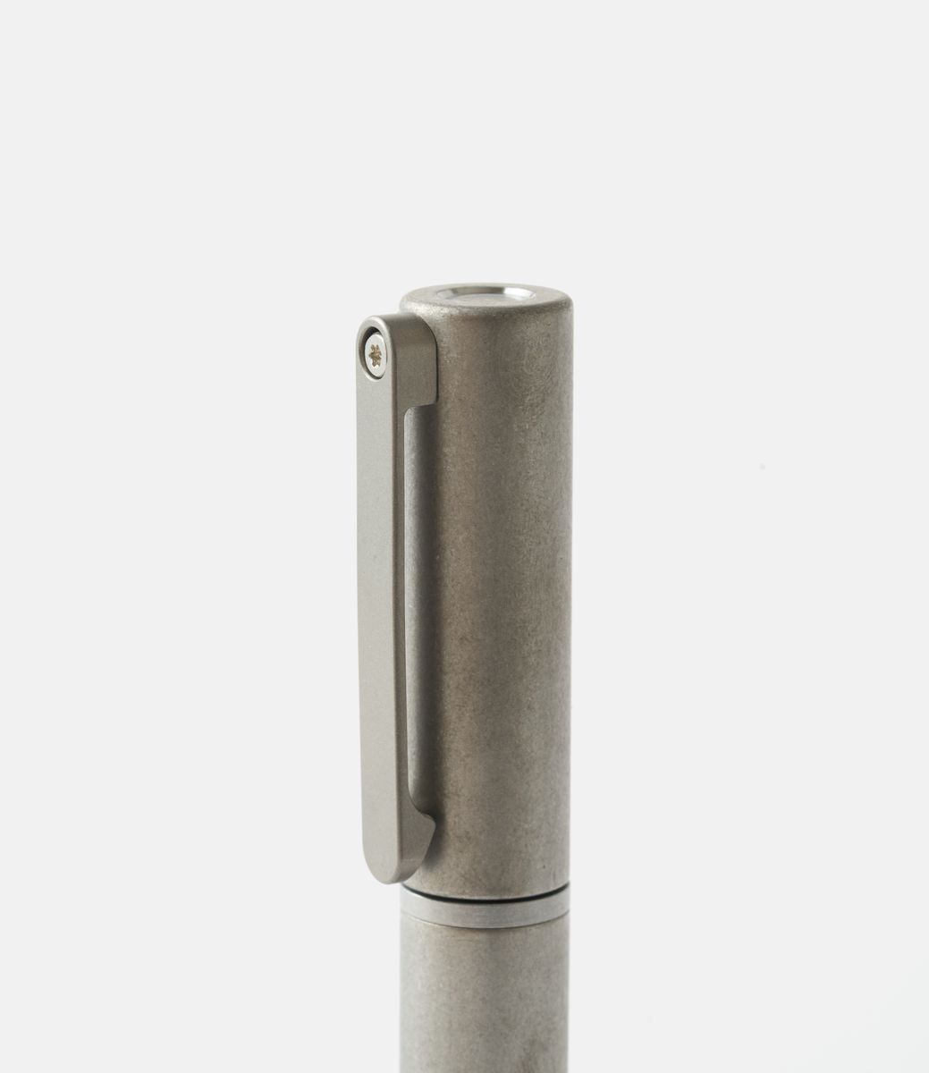 TEC Hi-Markr Titanium Stonewashed Pocket Clip Cup — титановый маркер-текстовыделитель