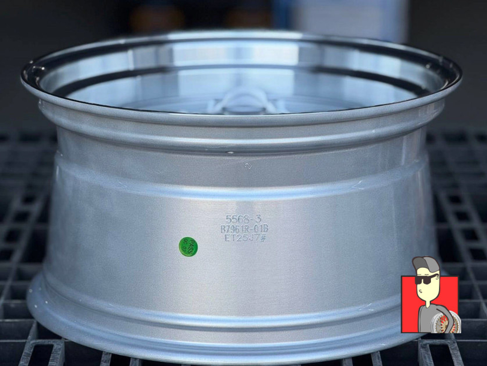 Комплект дисков Alpine 17x7.5/9 et30/25 5x120