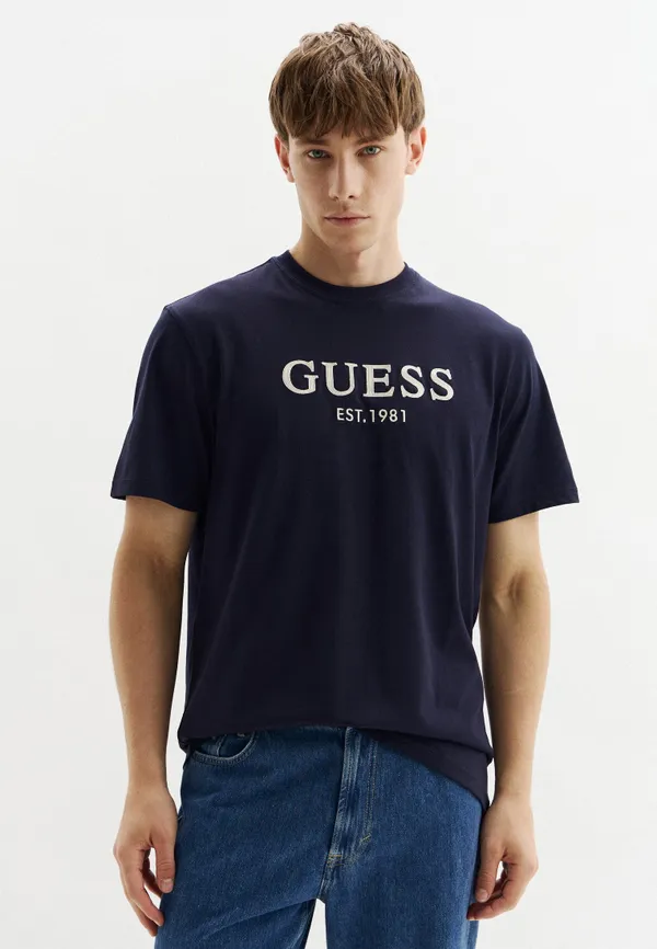 Футболка мужская GUESS