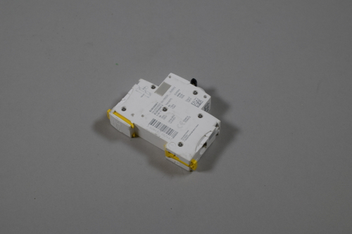 SCHNEIDER ELECTRIC A9F84104