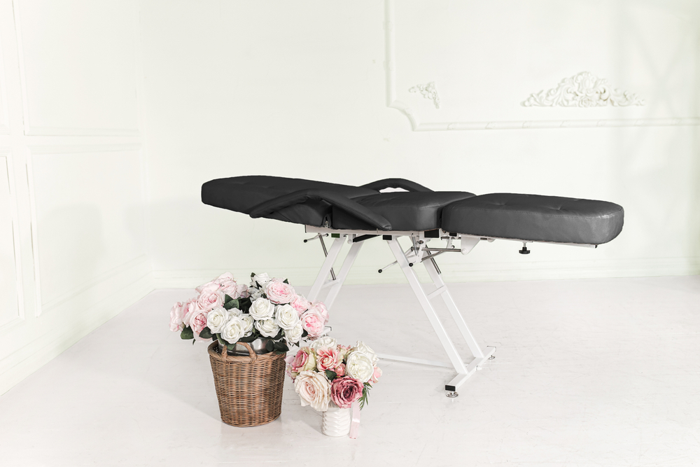 Косметологическое кресло Атлет Люкс-1