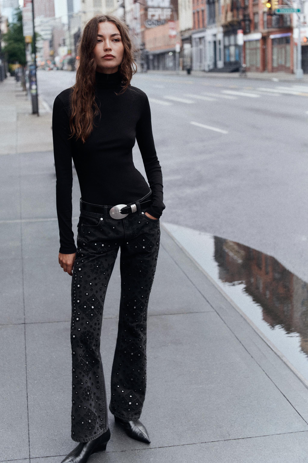 ДЖИНСЫ Z1975 BOOTCUT С НИЗКОЙ ПОСАДКОЙ И БИСЕРОМ — ZARA