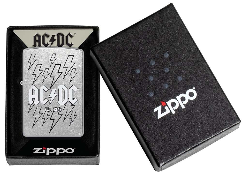 Зажигалка Zippo AC/DC с покрытием Street Chrome, латунь/сталь, серебристая, 38x13x57 мм