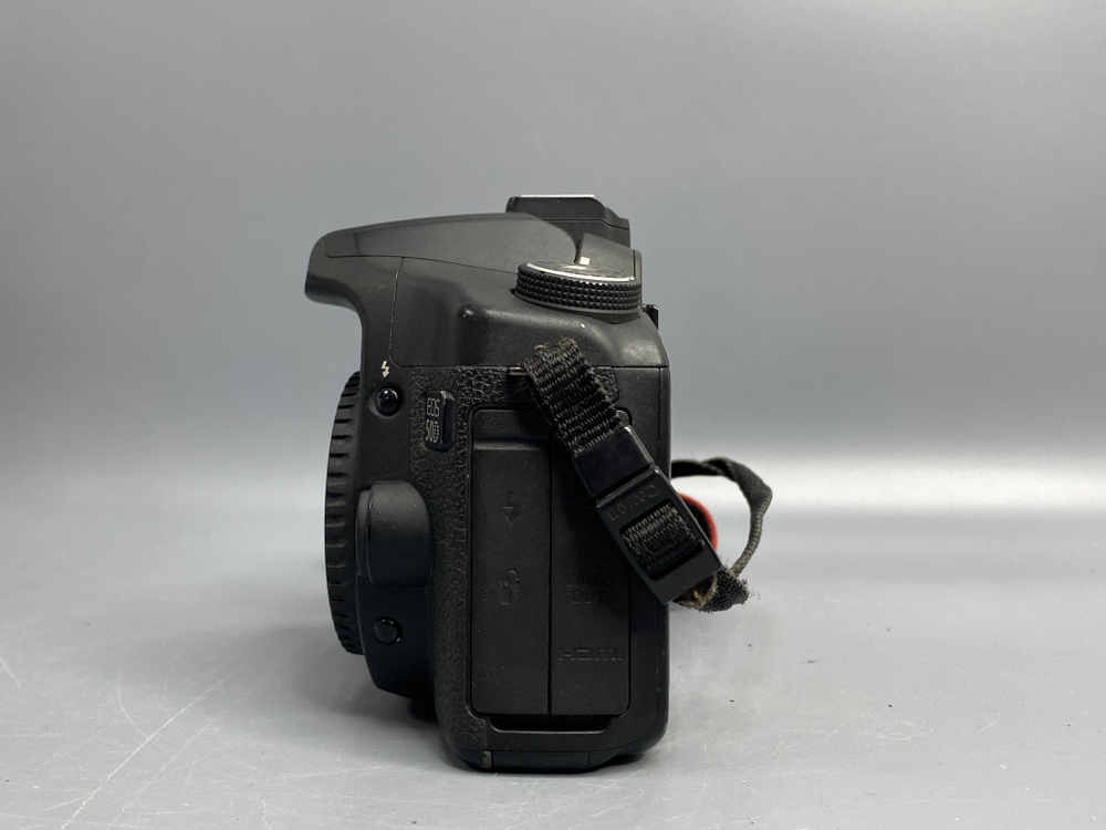 Canon EOS 50D Body 69.862 кадров ньюанс с толкателем CD карты