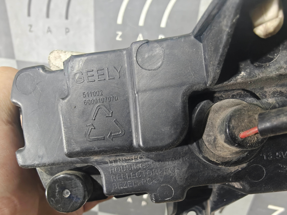 ПТФ передняя правая Geely Coolray 19-нв Б/У Оригинал 6600107979