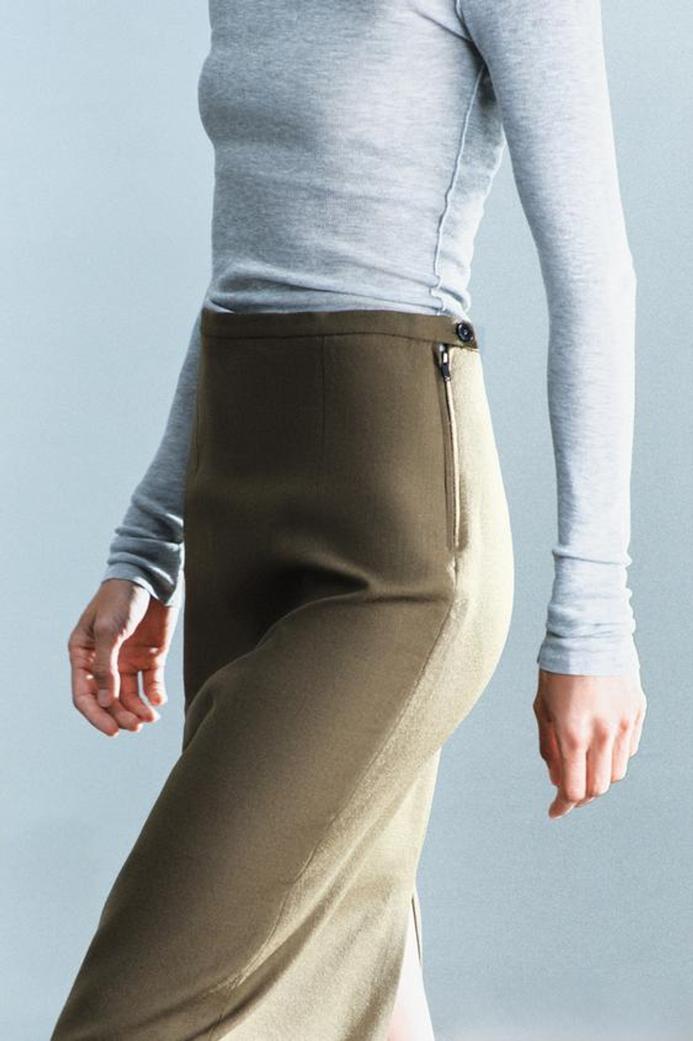 ZARA ЮБКА ПРЯМОГО КРОЯ ИЗ 100% ШЕРСТИ — ZW COLLECTION, ПЫЛЬНЫЙ ХАКИ