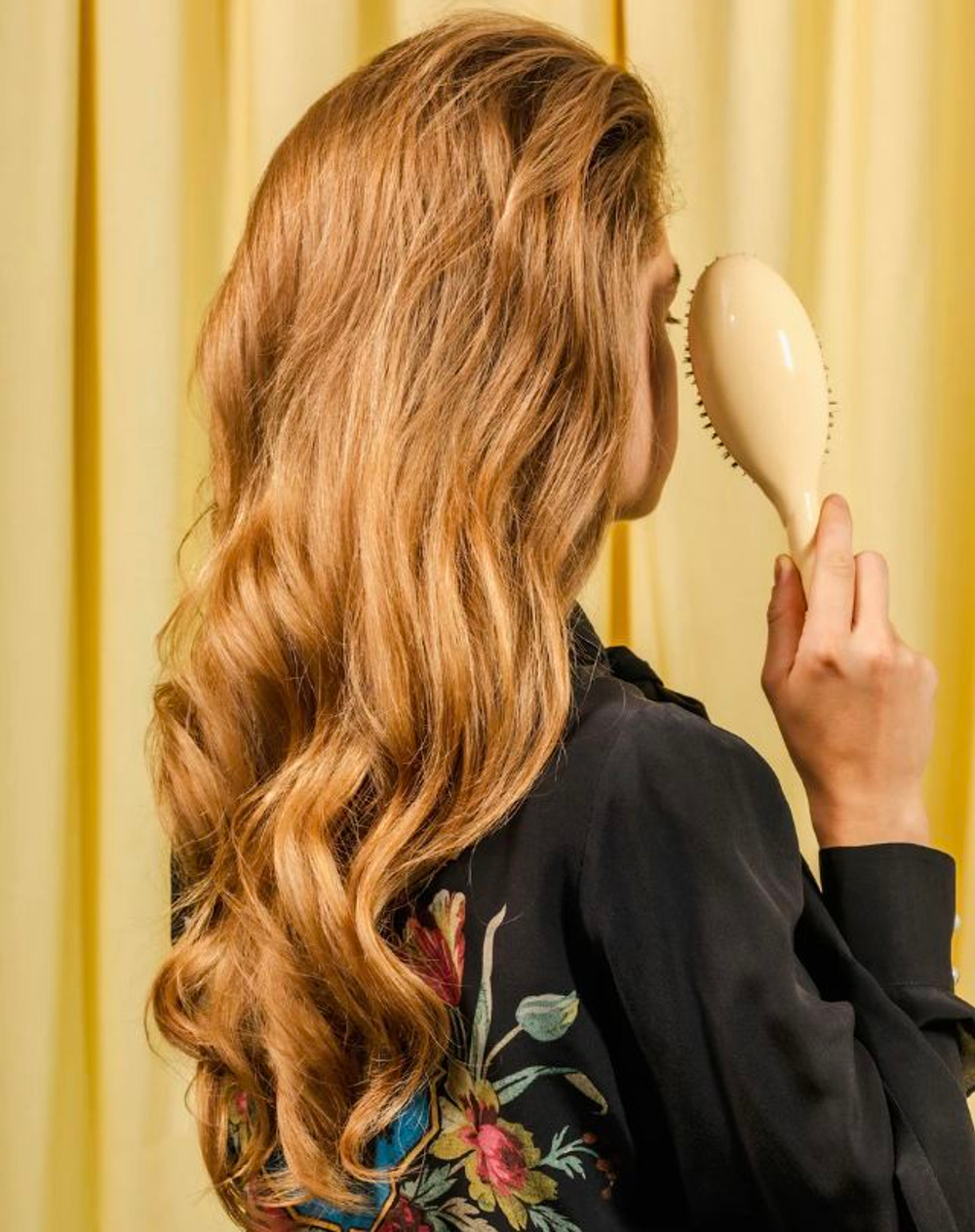 La Bonne Brosse Массажная расческа для волос N 02 Essential Detangling Brush - Emerald Green