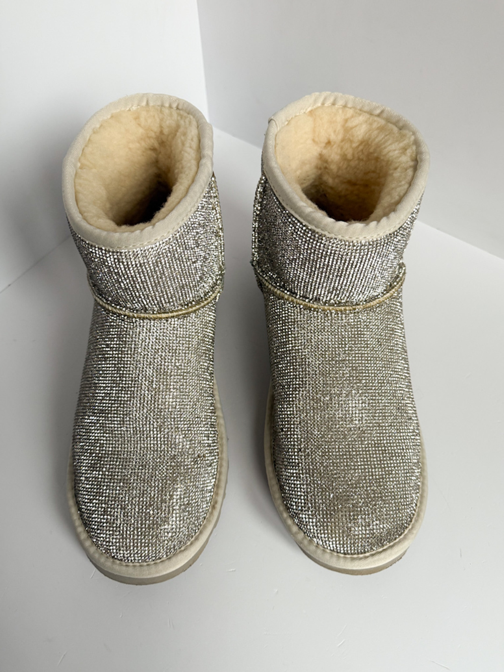 Блестящие угги UGG, 38
