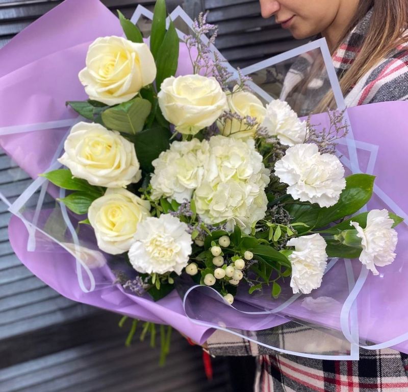 Букет цветов #28810 Букет цветов #28810