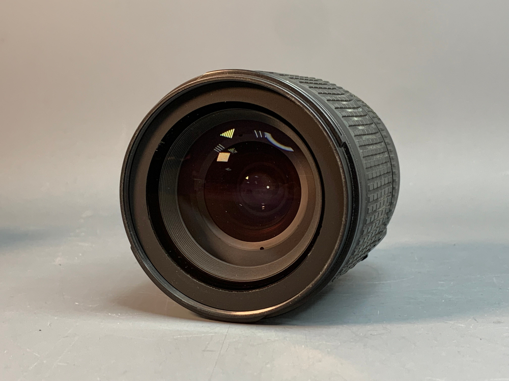 Nikon 18-135mm f/3.5-5.6G ED AF-S DX Zoom-Nikkor