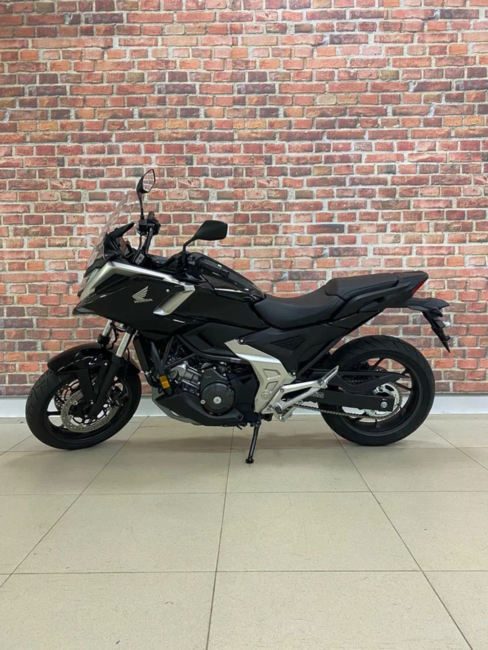 Honda NC 750X 2026