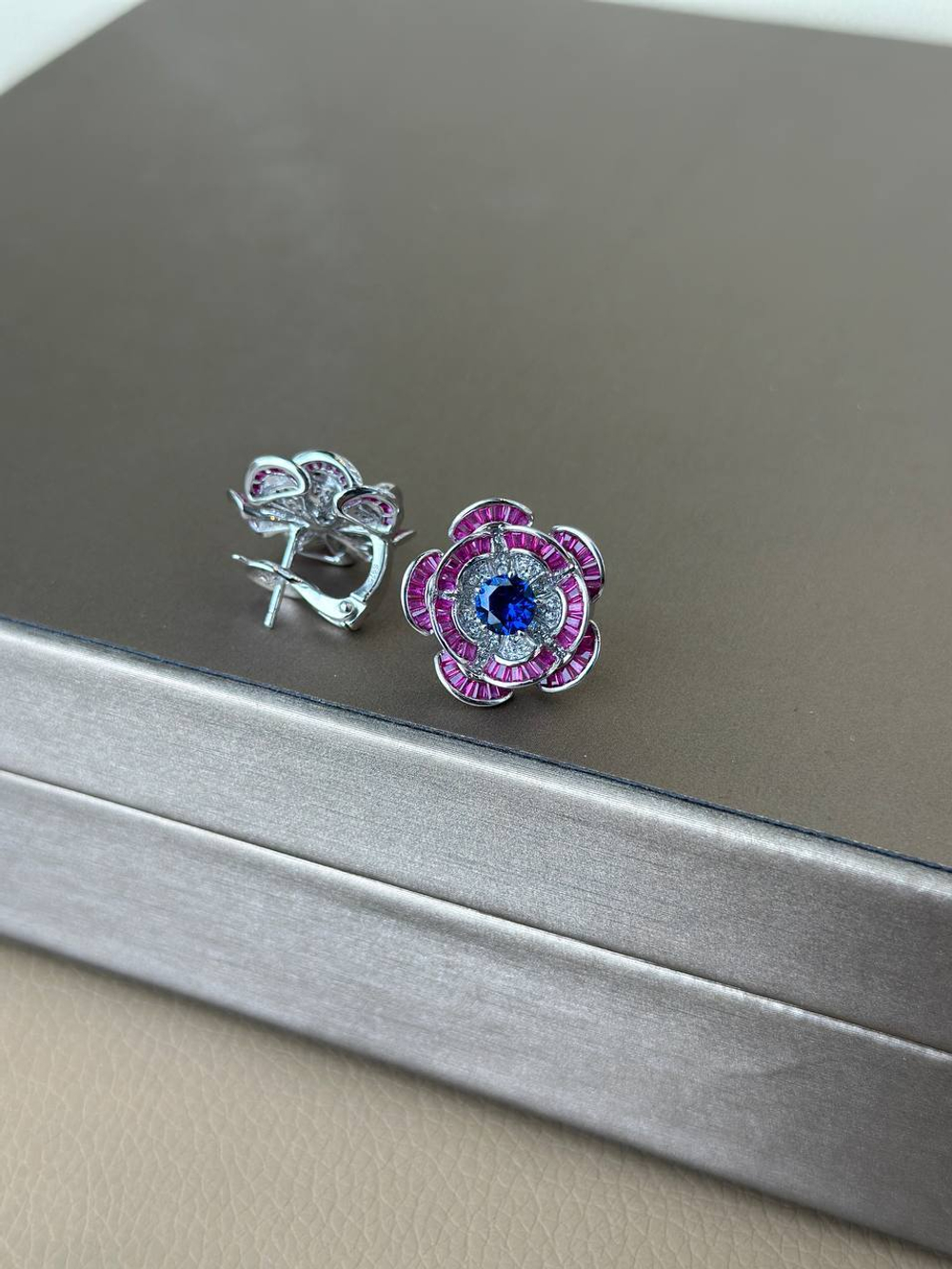 Серьги Bvlgari