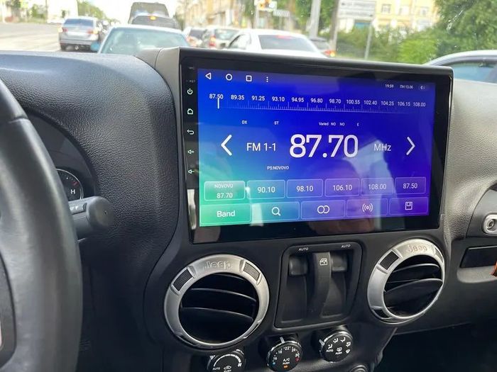 Магнитола для Jeep Wrangler 3 2014-2018 - FarCar S280 монитор 10.36" IPS на Android 13, CarPlay