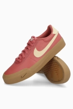 Кроссовки Nike Court Shot - красный