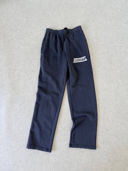 Спортивные штаны Balenciaga