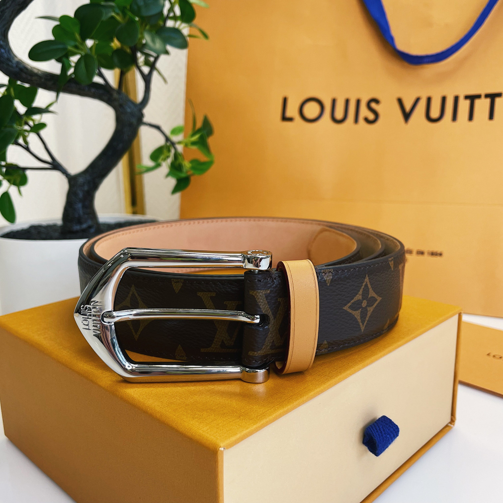 Louis Vuitton Кожаный ремень